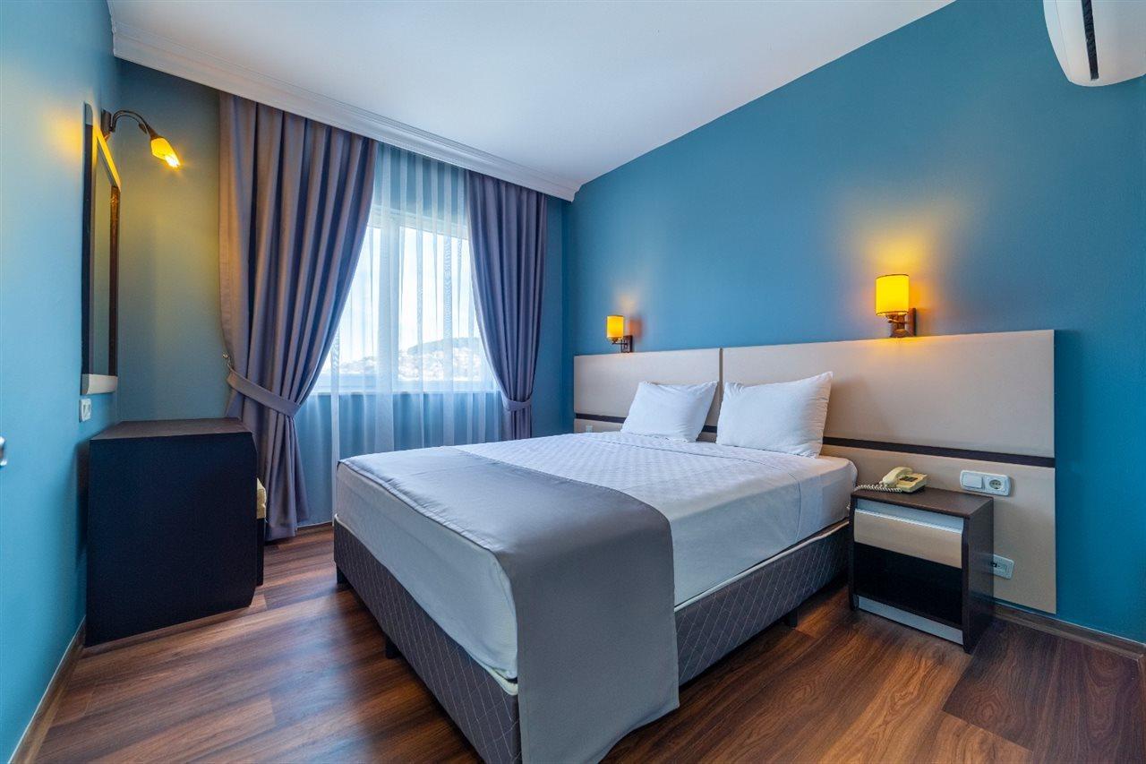 Royalisa City Apart Hotel Аланя Екстериор снимка