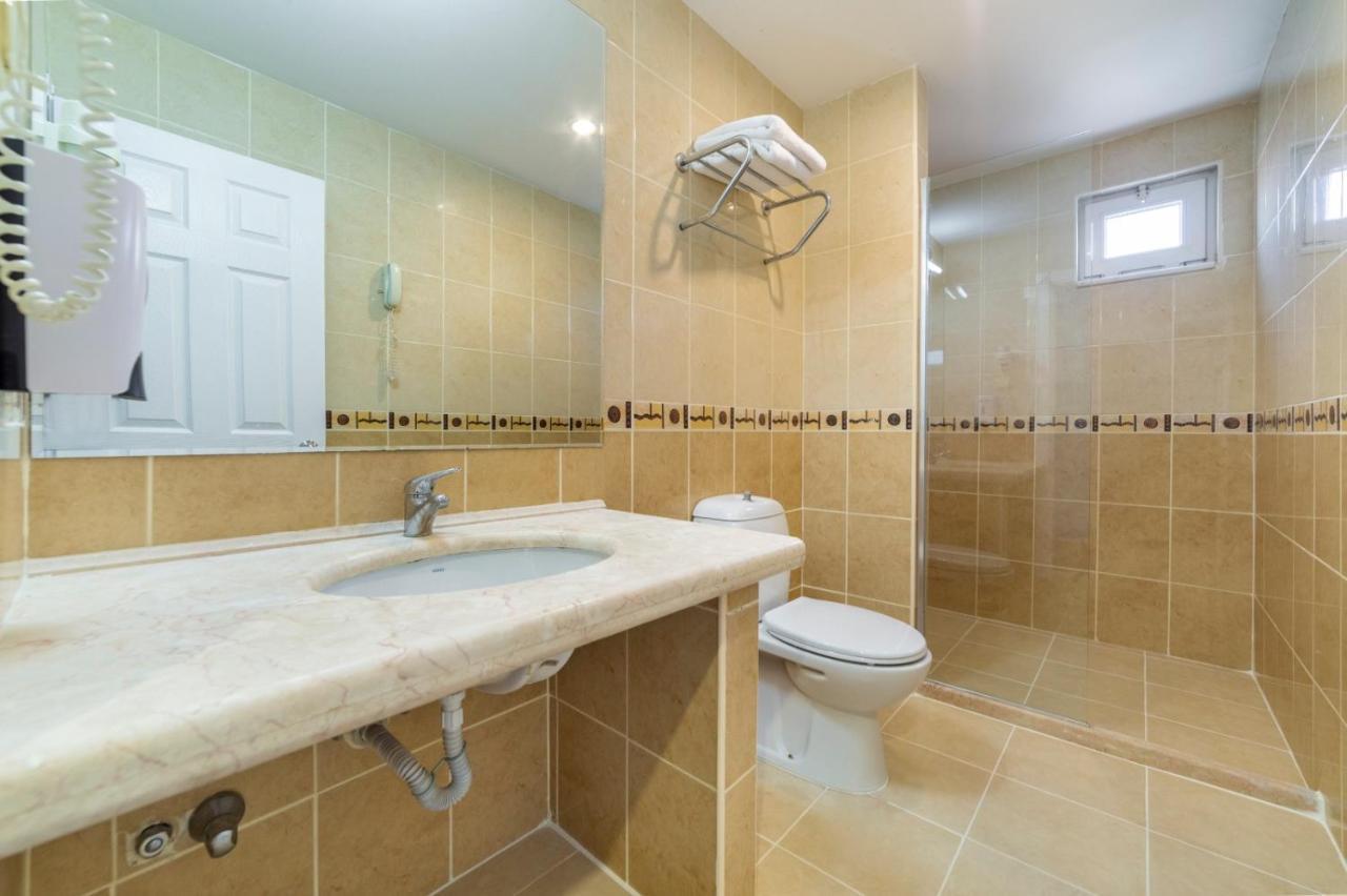 Royalisa City Apart Hotel Аланя Екстериор снимка