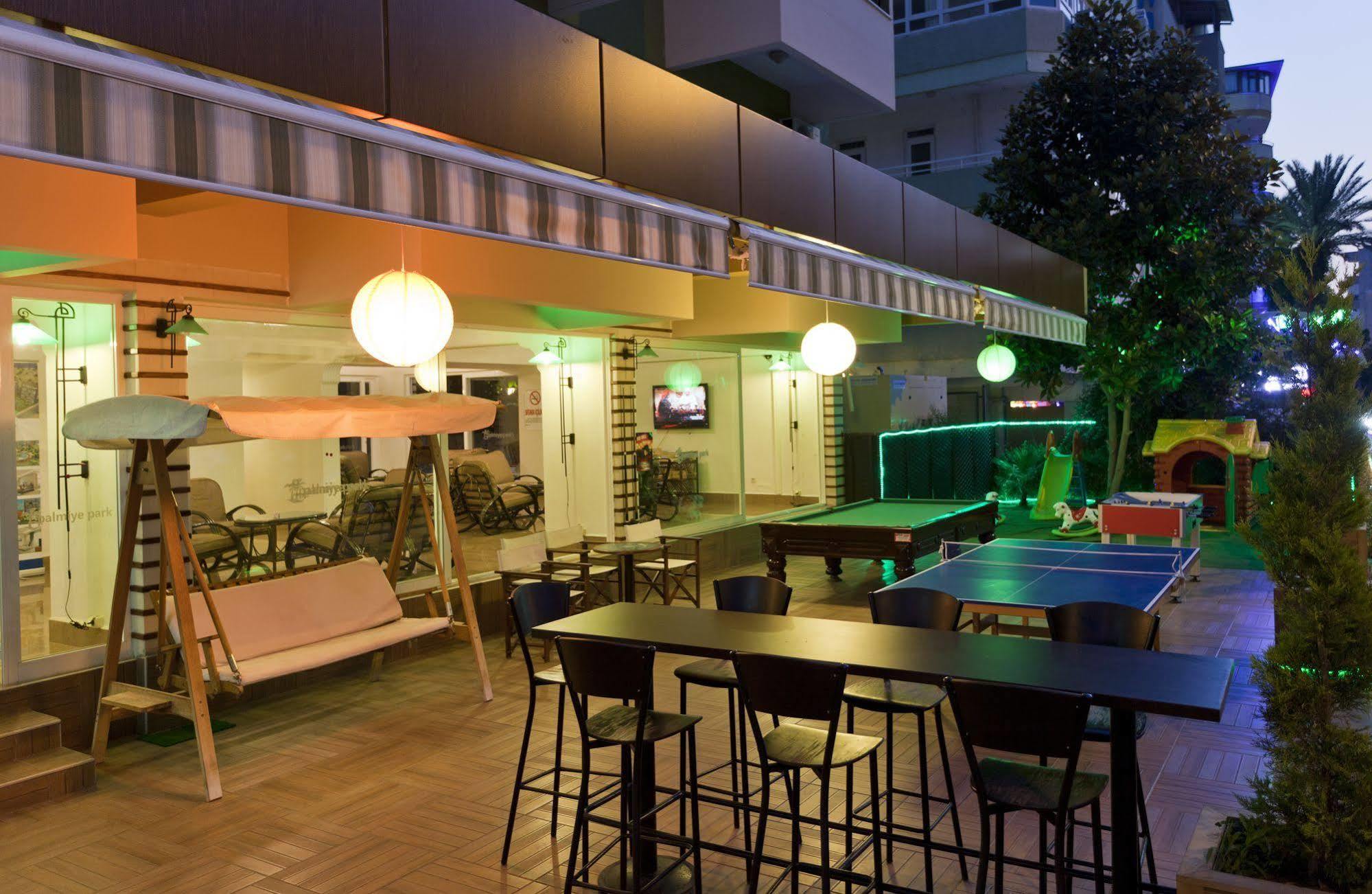 Royalisa City Apart Hotel Аланя Екстериор снимка